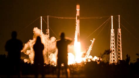 Nasa Spacex Launch Livestream Watch Crs 29 Mission Falcon 9 Liftoff