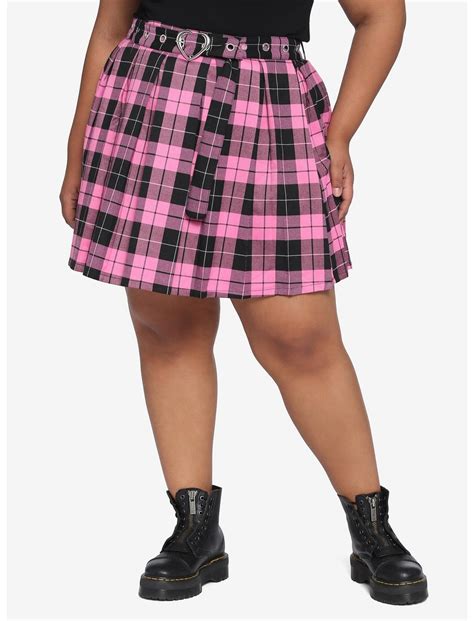 Pink And Black Plaid Skirt With Grommet Belt Plus Size Hot Topic