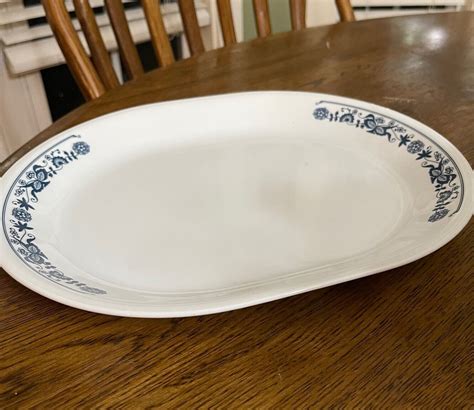 Vintage Corelle Old Town Blue Onion Oval Serving Platter Plate Retired