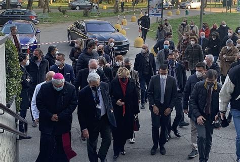 Ospedale Di Comunit A Rho Inaugurazione Con Letizia Moratti