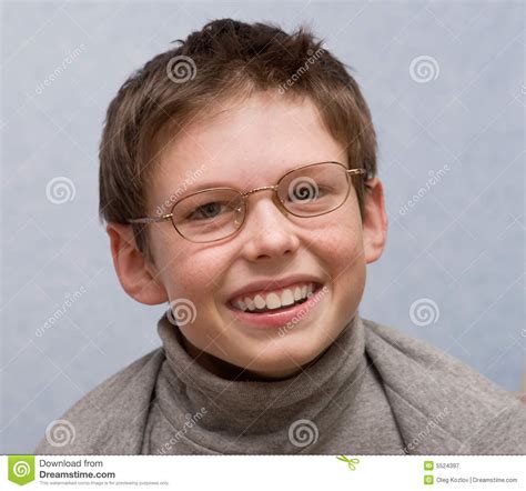 Menino Do Adolescente Imagem De Stock Imagem De Dentes