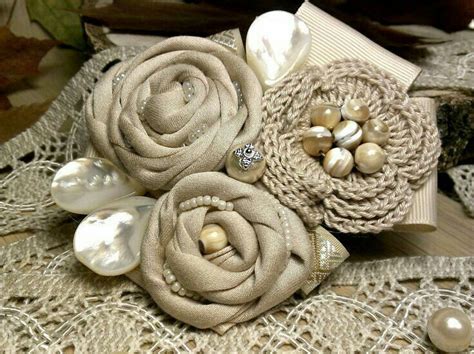 Pin By Ruth Maria On Letras Ox Fabric Flower Brooch Handmade Flowers