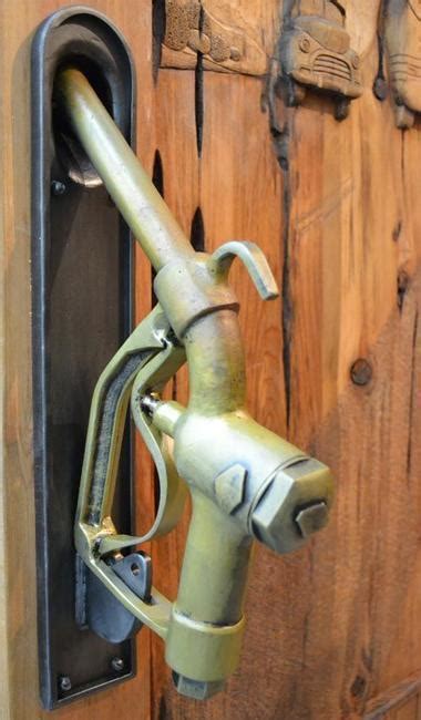 33 Ways To Personalize Door Decoration And Recycle For Unusual Door Handles