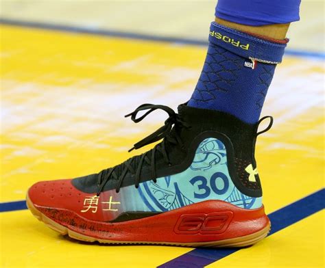 Warriors Steph Curry Debuts His New Under Armour Curry 7s