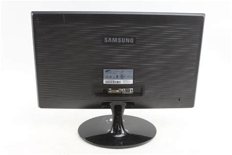 Samsung SyncMaster SA300 22 LED Monitor Property Room