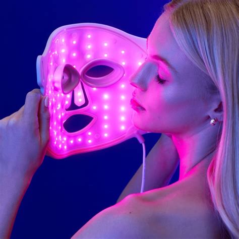 Best Blue And Green Light Therapy Devices For Reduced Acne Glowing Skin Todayschronic