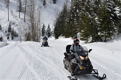 Canyon Creek Guided Snowmobile Trail Tours - Swan Mountain Snowmobiling