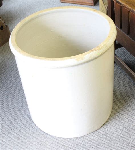 Bargain Johns Antiques Antique 30 Gallon Birch Leaf Stoneware