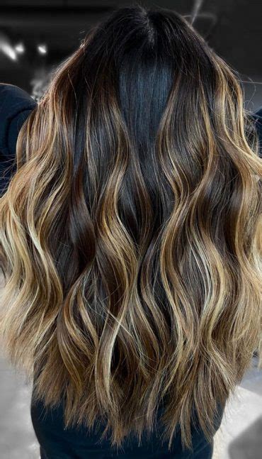 50 Flattering Blonde Highlights Ideas For 2022 Blended Balayage