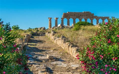 Ruines Dans Selinunte Sicile Photo Stock Image Du Dans Selinunte