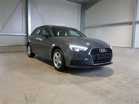 Audi A3 Sportback 30 TFSI 116 PS S Tronic 4 Jahre Garantie Bi Xenon