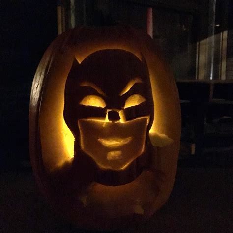 Robin Deploy The Bat Pumpkin Decoy Pumpkincarving Batman Adamwest