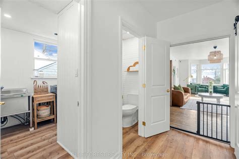 A hidden boutique opens on upper queen street 26