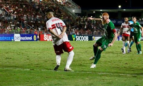 Umberto Louzer Lamenta A Primeira Derrota Na S Rie B Uma Noite Para