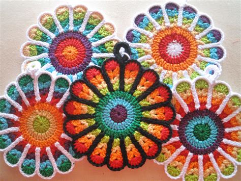 Art in the Kitchen: Crochet Potholders and Hot Pads