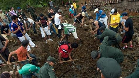 Un Alud De Tierra Sepulta A M S De Un Centenar De Personas En Colombia