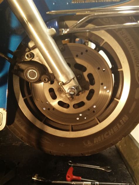 Changer Les Plaquettes De Frein Avant Sur Un Touring Harley