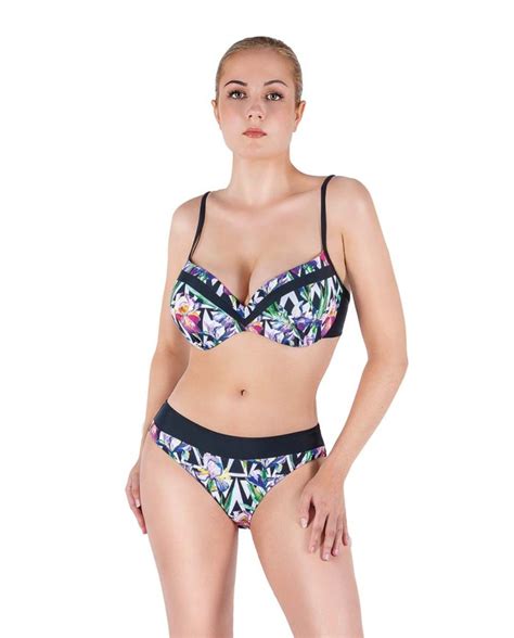 Bikini Semi Triangular Con Copa Y Aro Abril Bikini Bikini