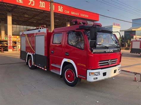 Dongfeng 4X2 4000liters Water Tank Fire Fighting Truck Vehicle Rescue