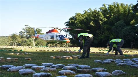 Detienen a camionero que transportaba más de 3 mil kilos de marihuana