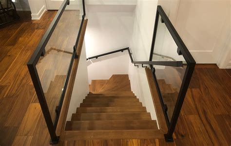 Maigre S Curit Humide Rampe Escalier Moderne Interieur Asser