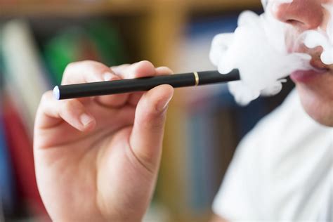 Cdc Confirms Vitamin E Acetate Is Causing Vast Majority Of Vaping