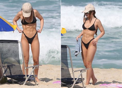 Ex BBB Jade Picon Ostenta Barriga Chapada Em Dia De Praia No Rio Fotos