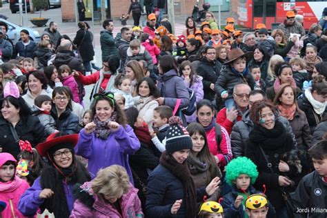 L arribada del Rei Carnestoltes dóna inici al Carnaval a Sant Andreu de