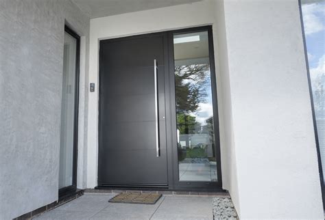 Contemporary Series Aluminium Entrance Doors Spitfire Doors Uk