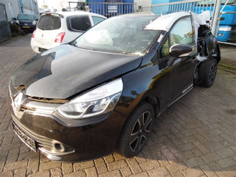 Renault Clio Iv Dci Fap Schrottauto Schwarz