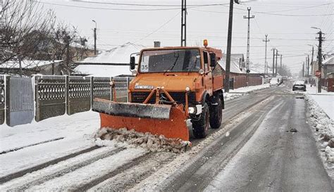 Brai Cata Prim Ria C L Ra I Ac Ioneaz Cu Utilajele Pentru