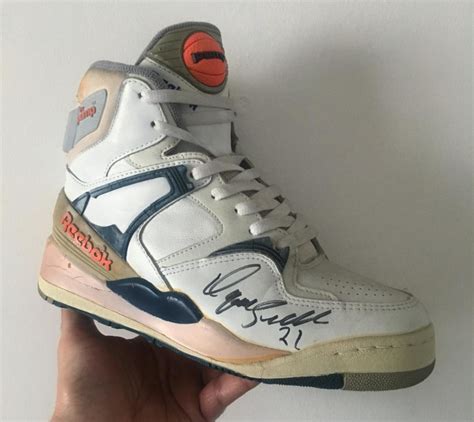 La Reebok Pump Bringback Le Coup De Pompe De Reebok à Nike