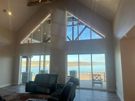 Residential Overview — House of Glass