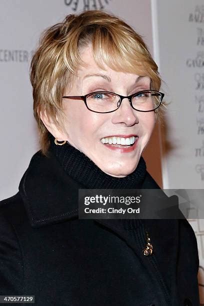 Actress Sandy Duncan Photos And Premium High Res Pictures Getty Images