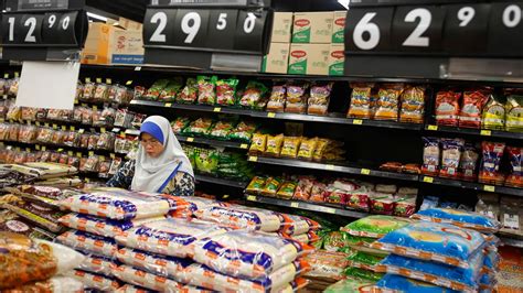 Mendagri Sebut Pemerintah Tak Batasi Pembelian Beras Di Supermarket Dan