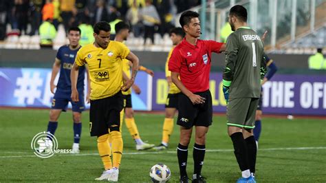 Iran S Mobarakeh Sepahan Football Team Vs Uzbekistan S Olmaliq Football