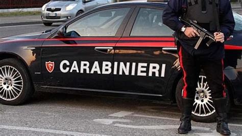 Anzio Detenzione E Spaccio Di Droga Controlli A Tappeto Tre Arresti