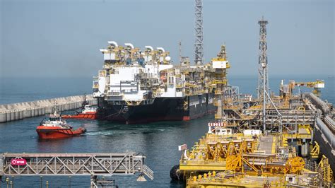 Bp Says Golar S Flng Arrives At Gta Site Lng Prime