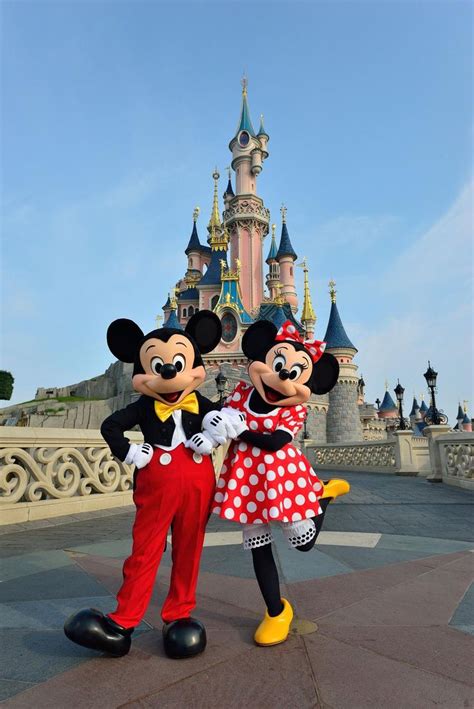 Disneyland Paris On Twitter Mickey Mouse Disney Disney Vacations