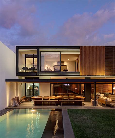 Elias Rizo Arquitectos Breathes New Life Into The S Casa Ro