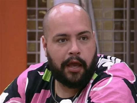 Bbb Tiago Abravanel Revela Que Se Masturbou No Banheiro