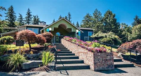 Brackett Reviews Edmonds Wa Th St Sw Apartment Reviews