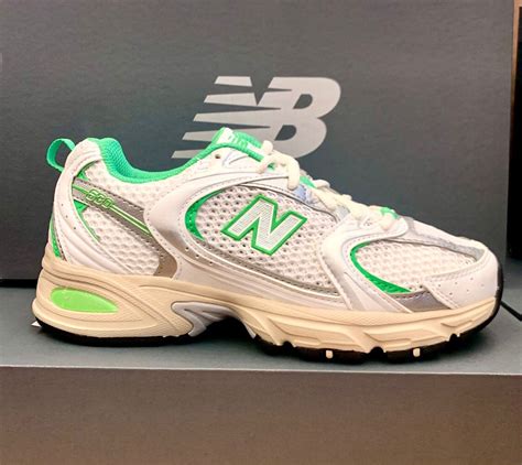 New Balance Women White With Green Shoes Mr Ec New In Box Ebay