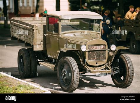 Russian soviet army military truck ZIS-5 outdoor Stock Photo - Alamy