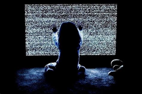 First Trailer for Poltergeist Remake | Joe's Daily