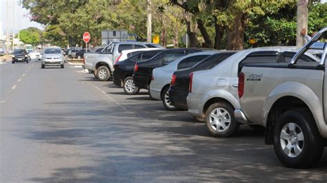 GDF publica decreto que regulamenta cobrança do estacionamento rotativo