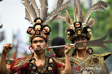 Festival Cap Go Meh Di Jakarta Akulturasi Budaya Tionghoa Di Indonesia