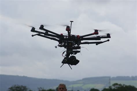 ‘Meet the Drones’ | FlyingInIreland.com