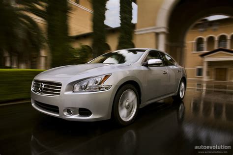 Nissan Maxima Specs Photos