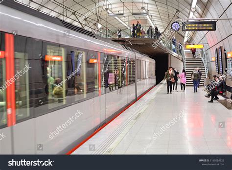 Metro De Bilbao Images Stock Photos Vectors Shutterstock